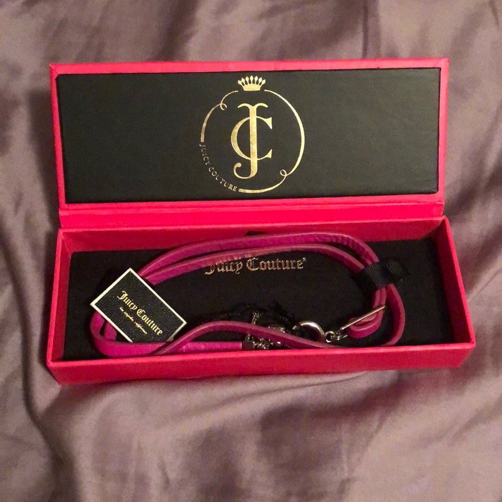 NWT Juicy Couture Pink Wrap charm Bracelet - Picture 1 of 2
